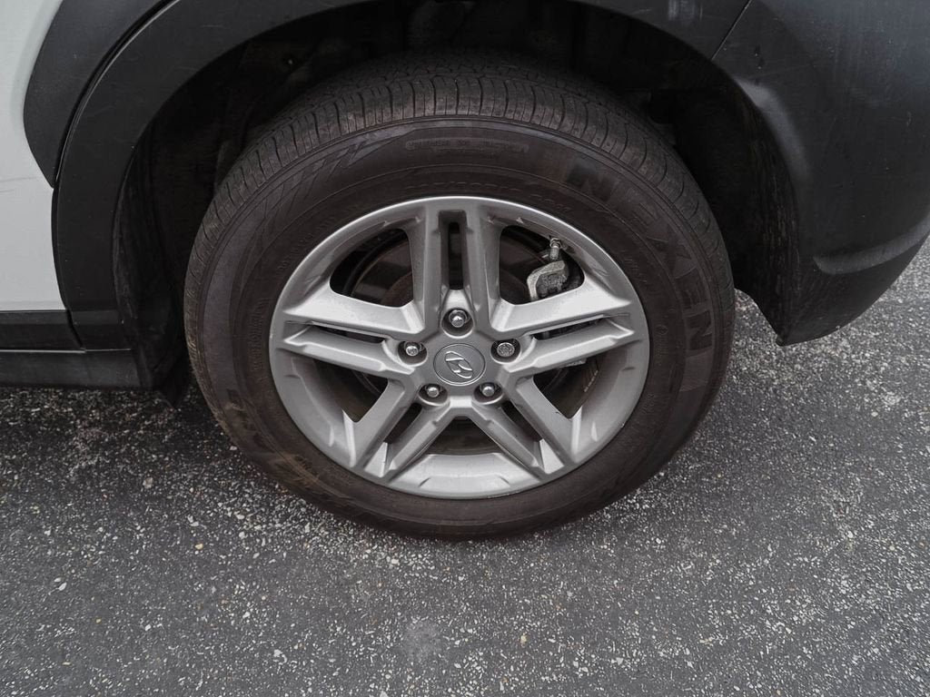 2022 Hyundai Kona SE