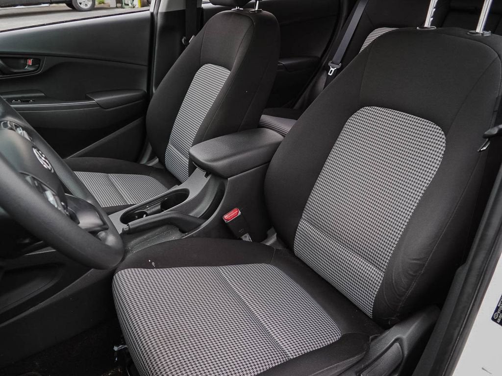 2022 Hyundai Kona SE