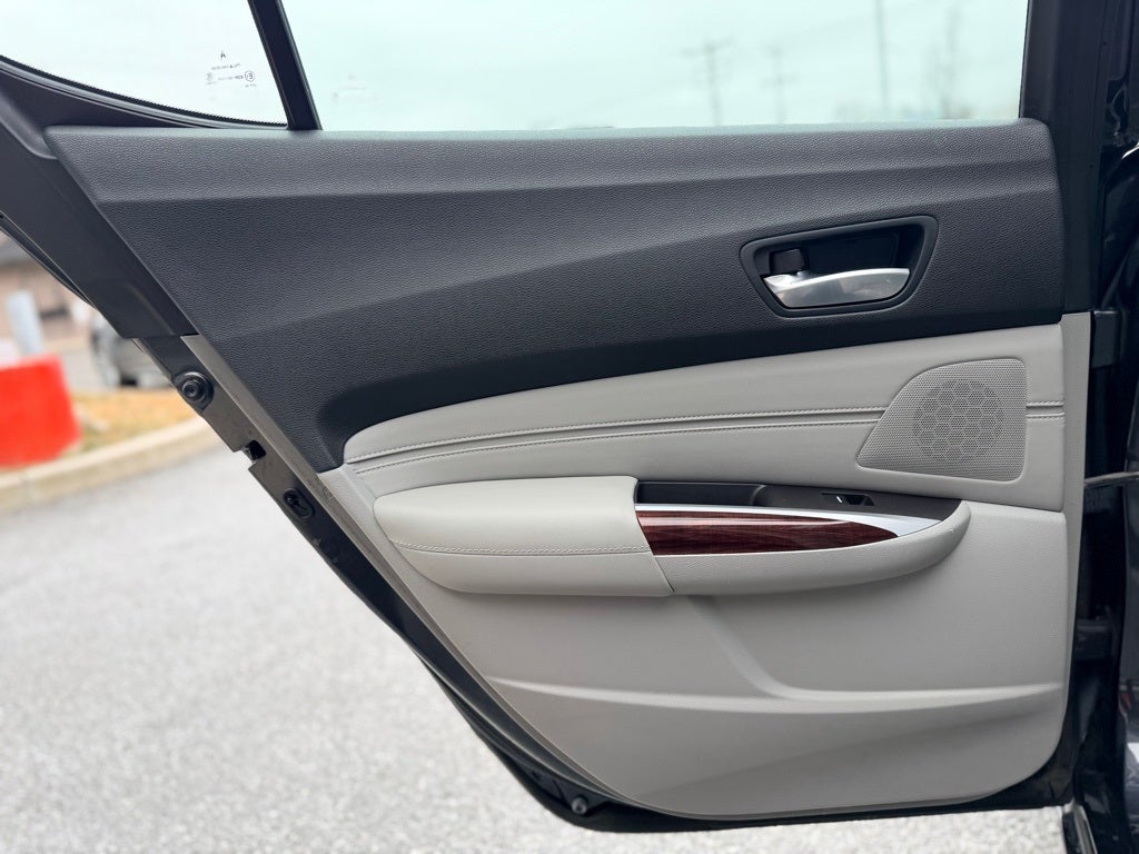 2016 Acura TLX 3.5L V6 SH-AWD w/Technology Package