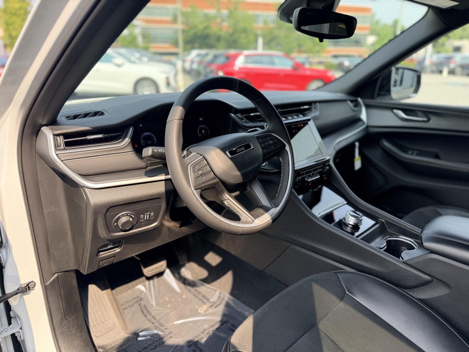 2024 Jeep Grand Cherokee L Altitude