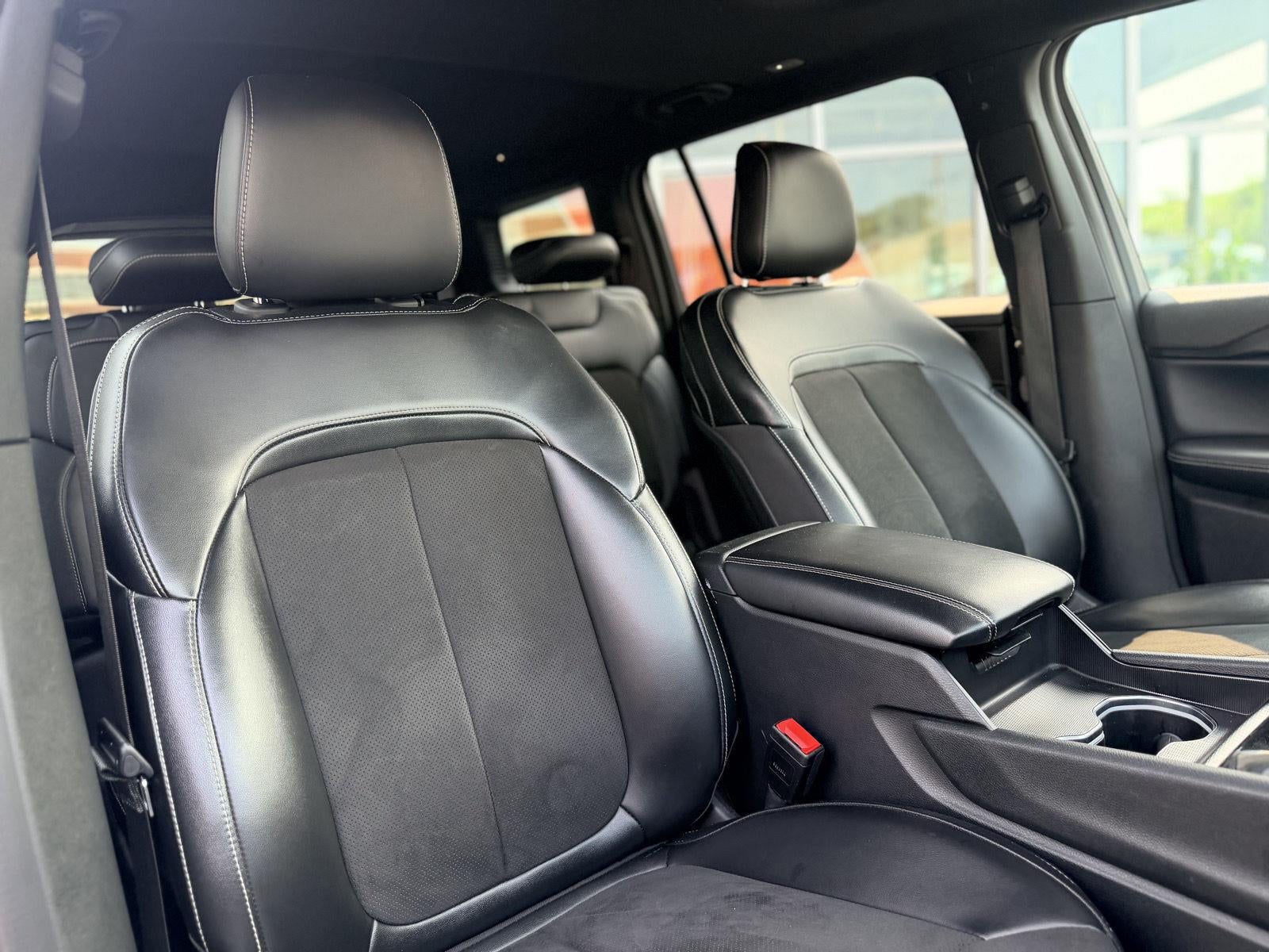 2024 Jeep Grand Cherokee L Altitude