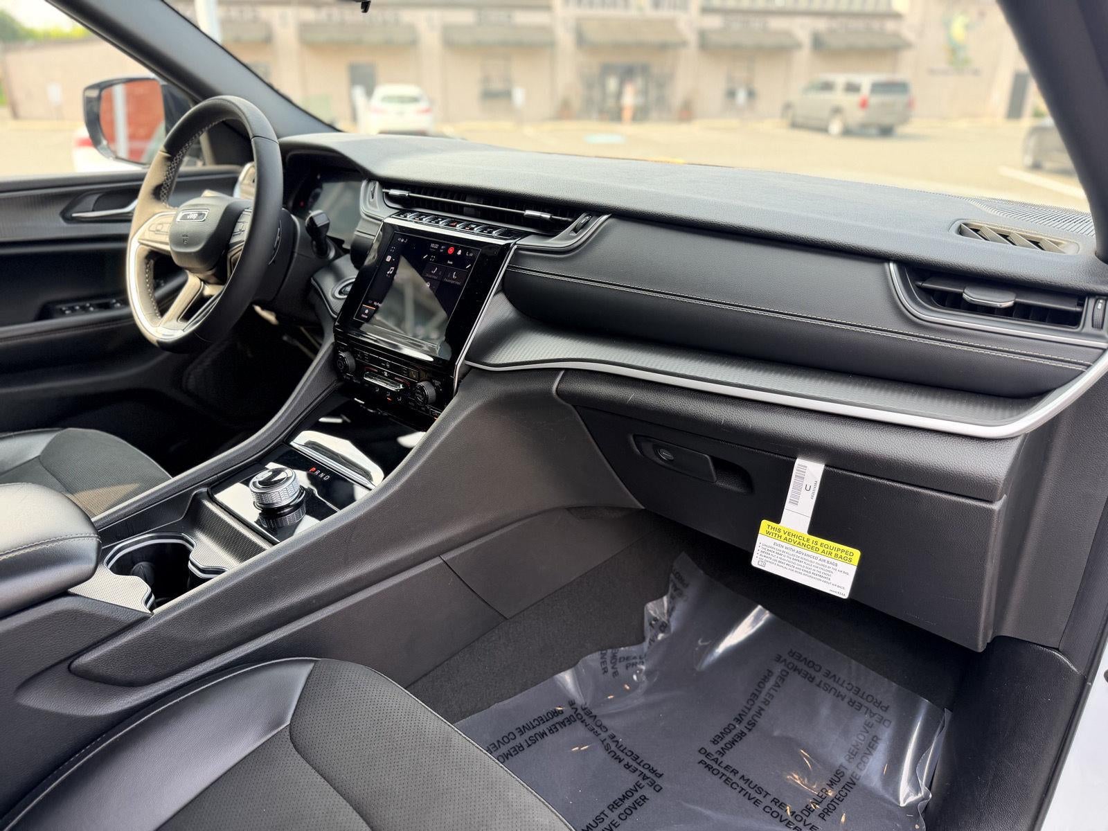 2024 Jeep Grand Cherokee L Altitude