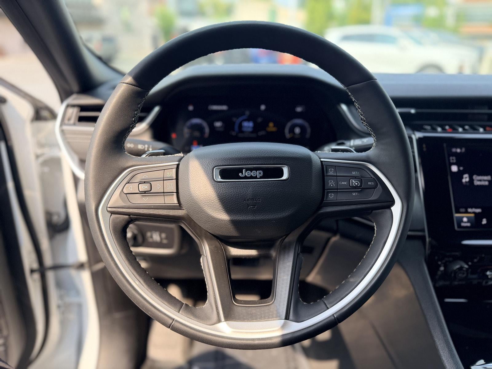 2024 Jeep Grand Cherokee L Altitude