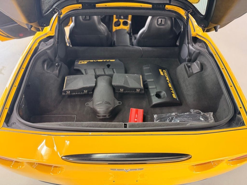 2005 Chevrolet Corvette Base