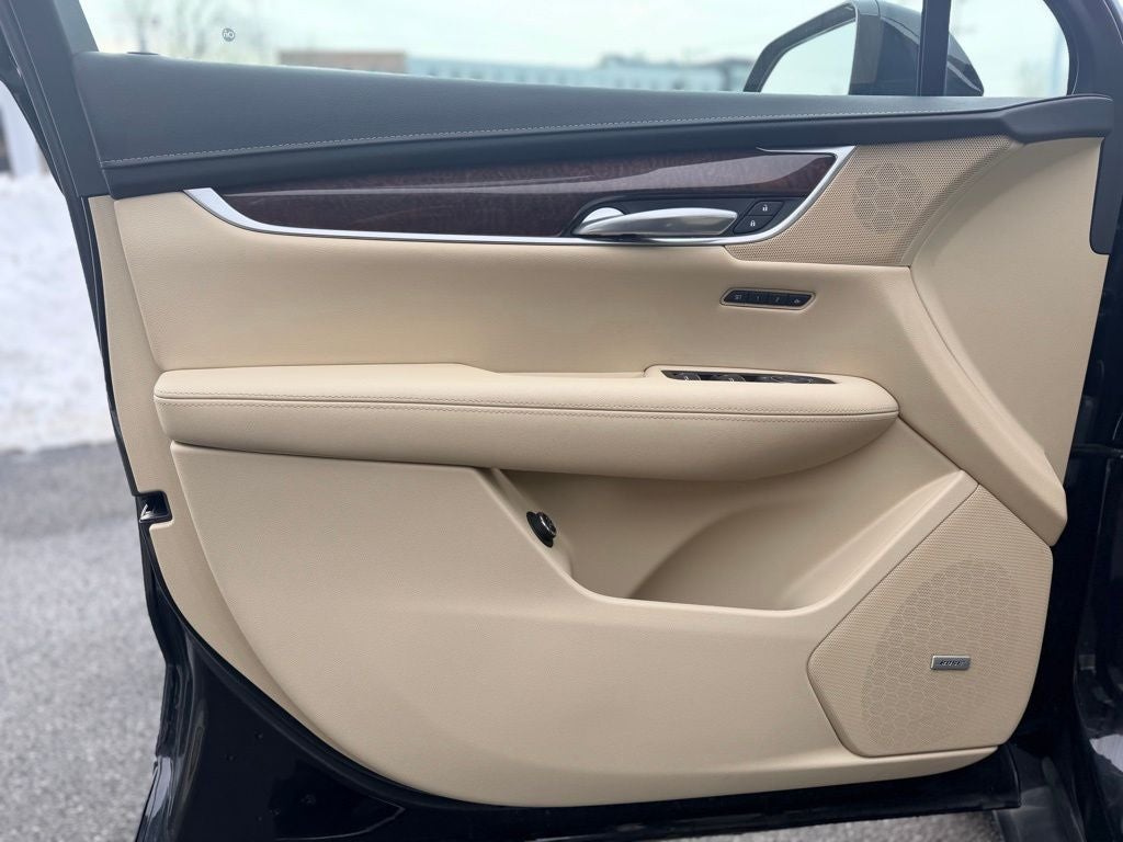 2018 Cadillac XT5 Luxury