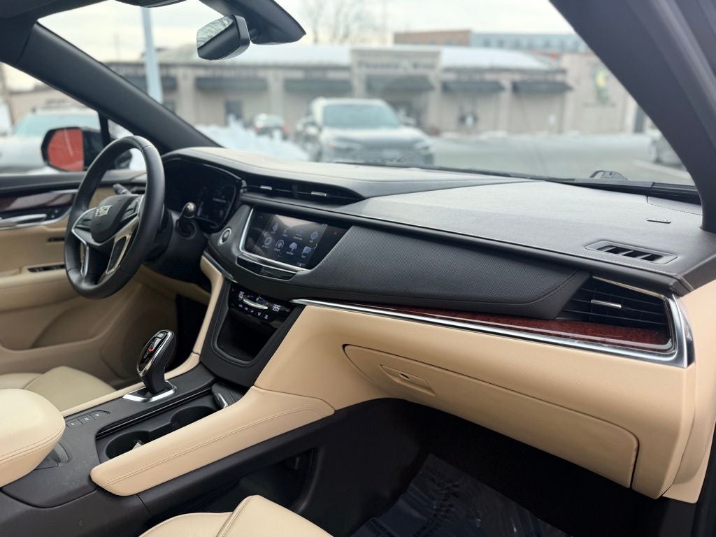 2018 Cadillac XT5 Luxury