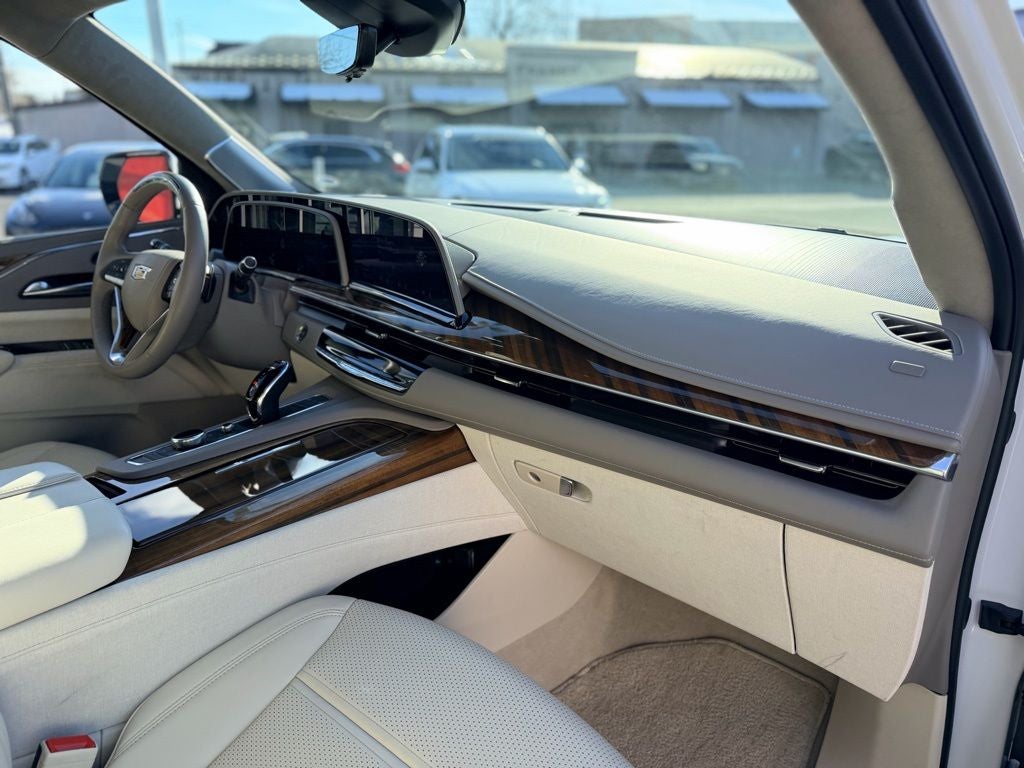 2024 Cadillac Escalade ESV Sport Platinum