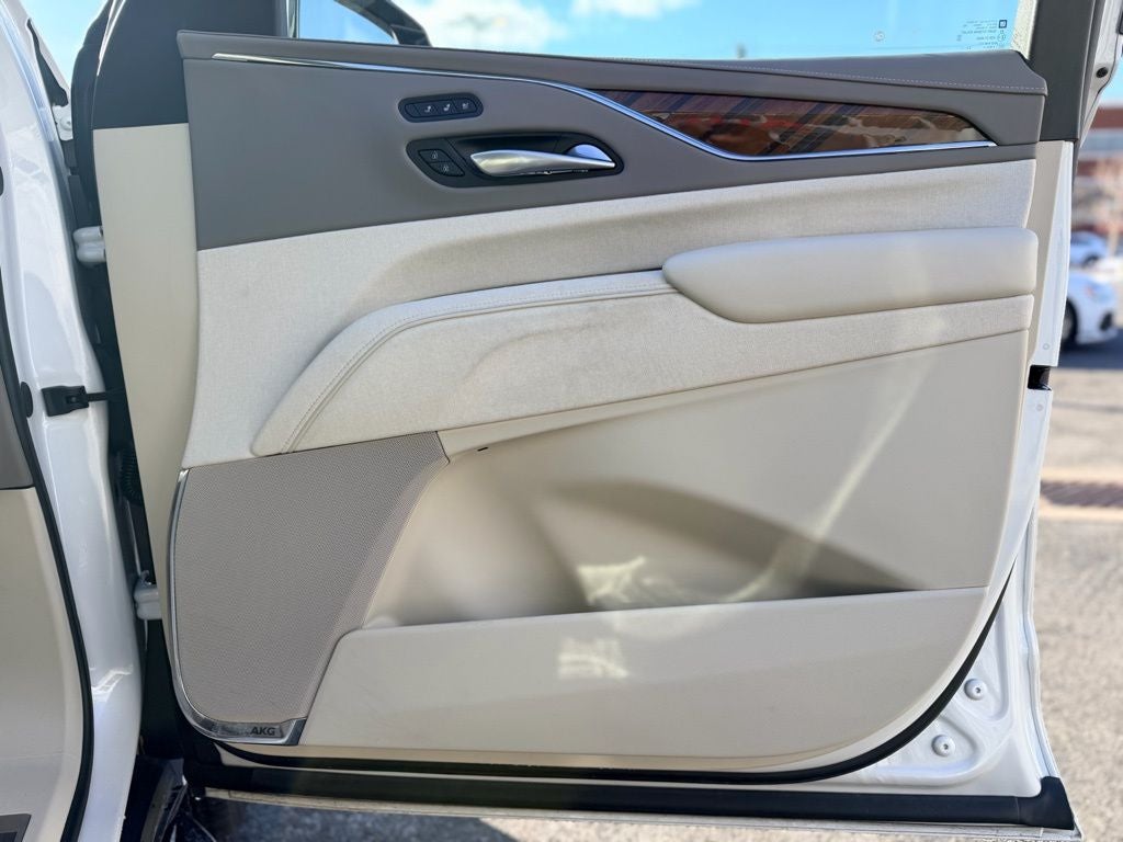 2024 Cadillac Escalade ESV Sport Platinum