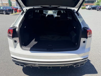 2024 Volkswagen Atlas Cross Sport 2.0T SEL Premium R-Line