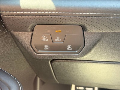 2024 Volkswagen Atlas Cross Sport 2.0T SEL Premium R-Line