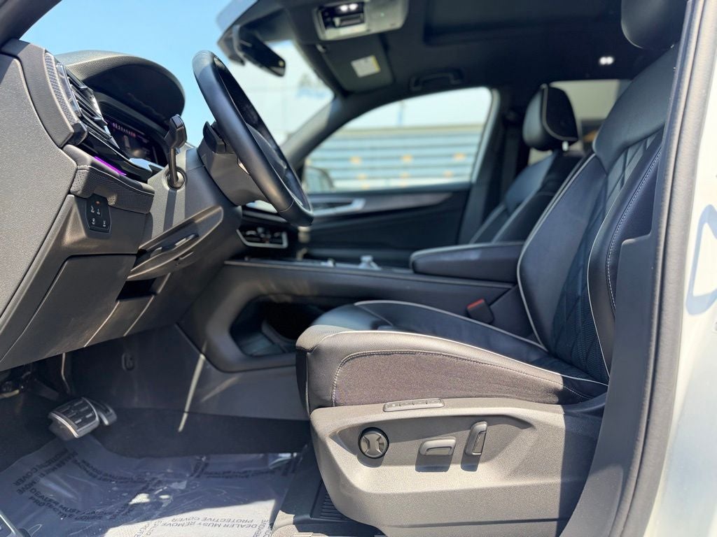2024 Volkswagen Atlas Cross Sport 2.0T SEL Premium R-Line