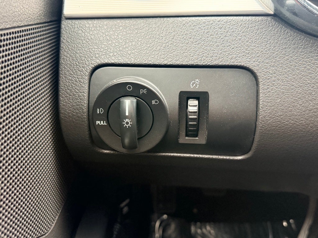 2005 Ford Mustang S/C Saleen