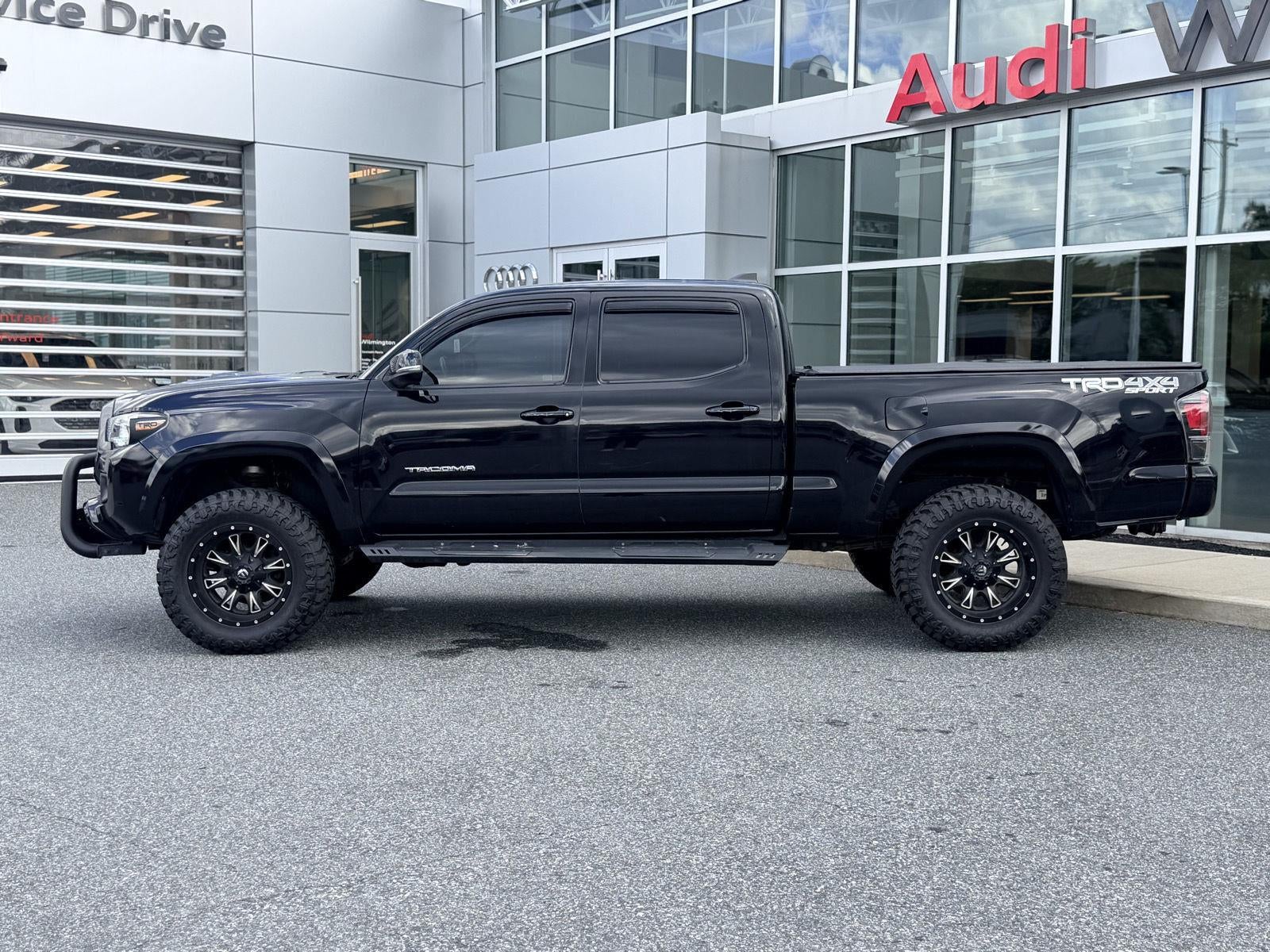 2017 Toyota Tacoma TRD Sport