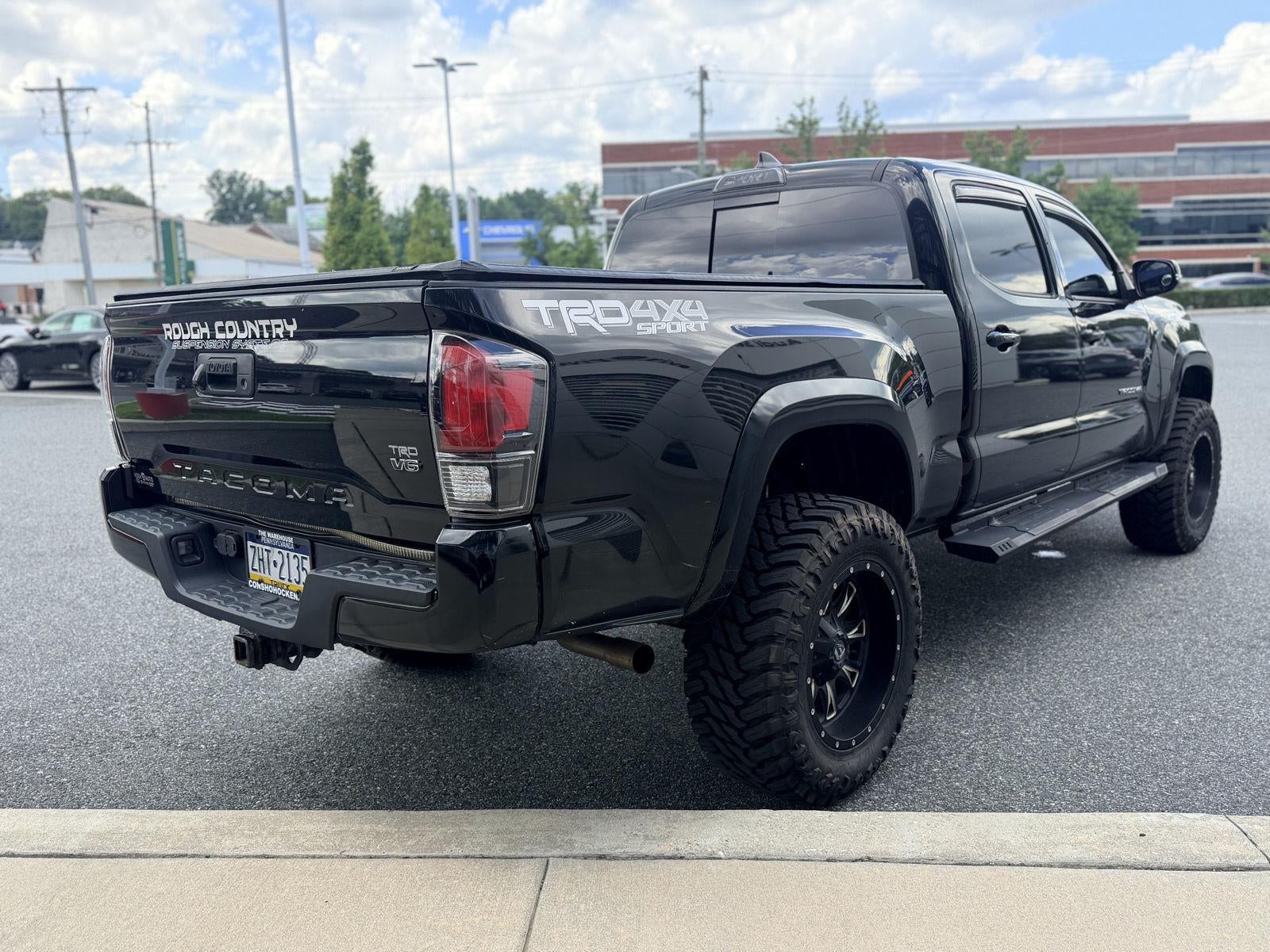 2017 Toyota Tacoma TRD Sport