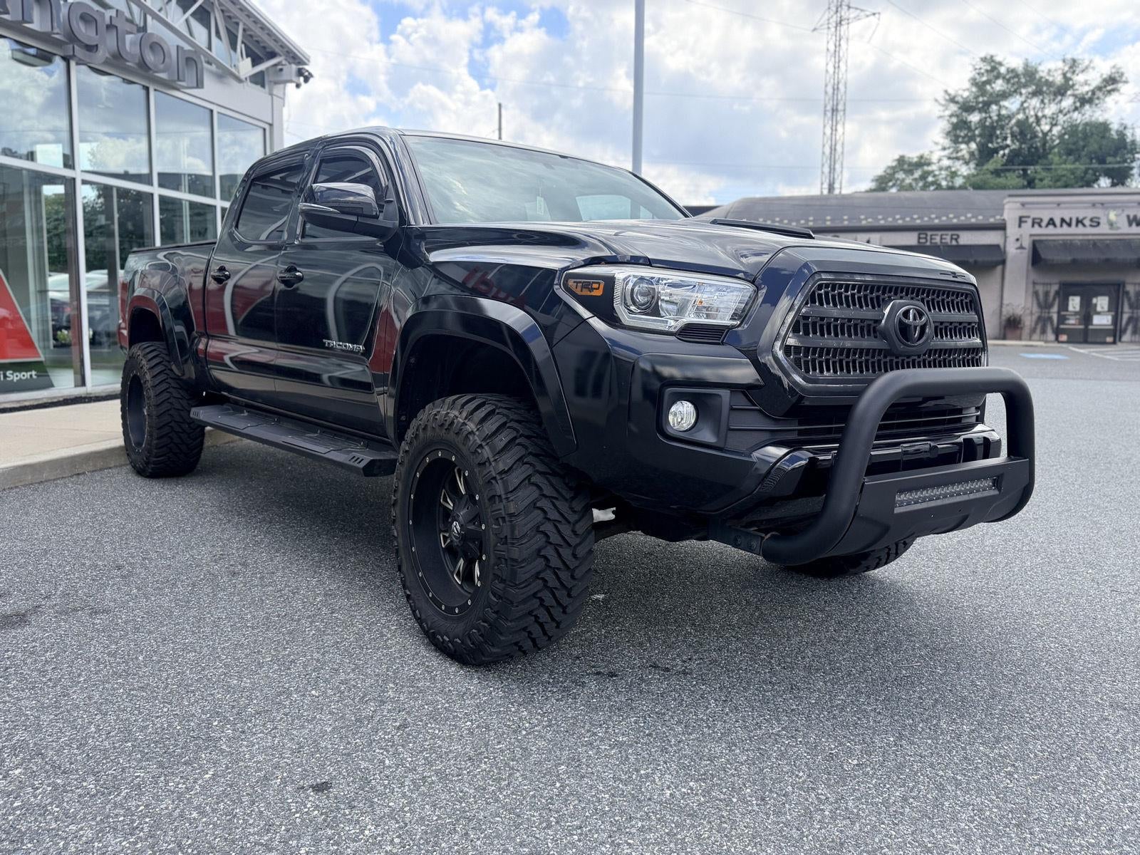 2017 Toyota Tacoma TRD Sport