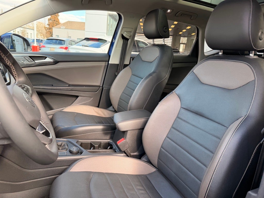 2022 Volkswagen Taos 1.5T SEL