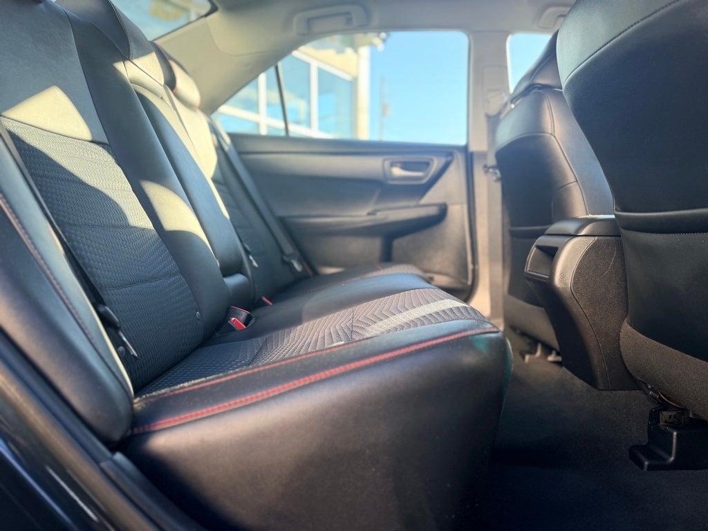 2015 Toyota Camry SE