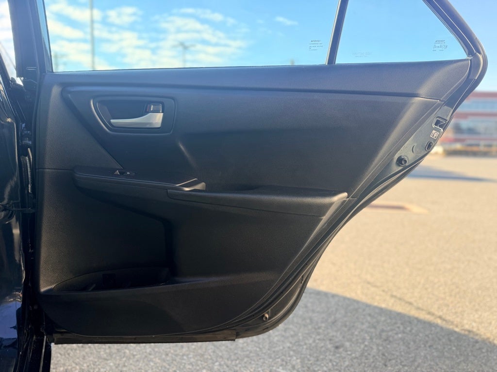 2015 Toyota Camry SE