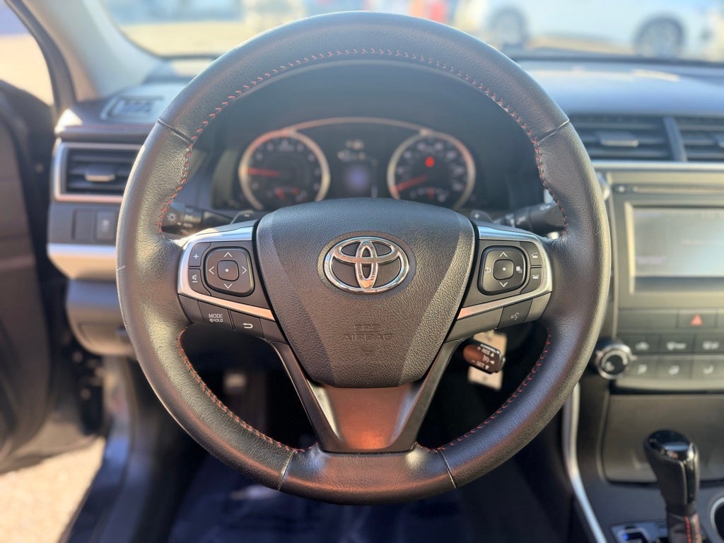 2015 Toyota Camry SE
