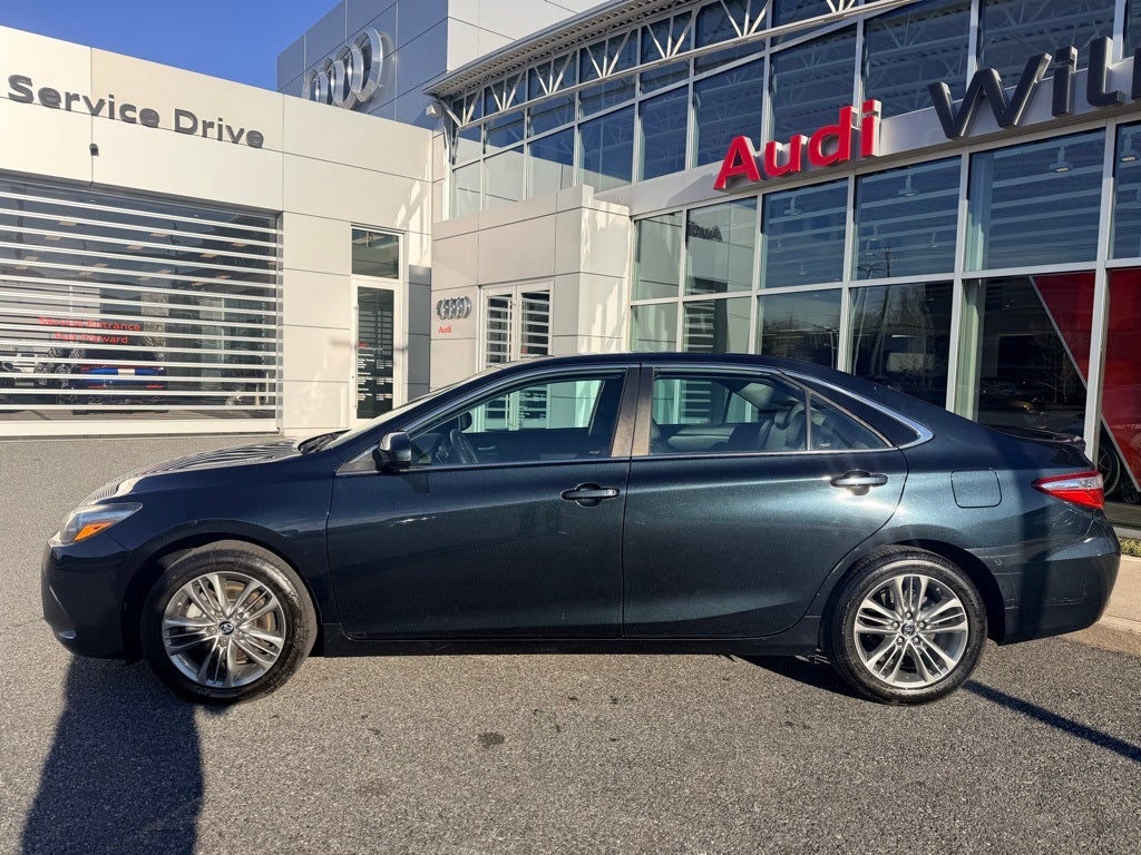 2015 Toyota Camry SE