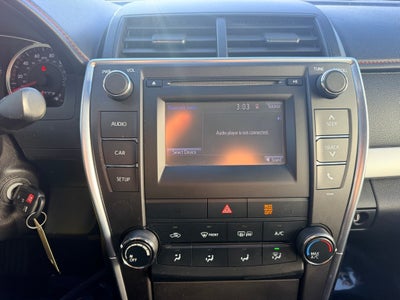 2015 Toyota Camry SE