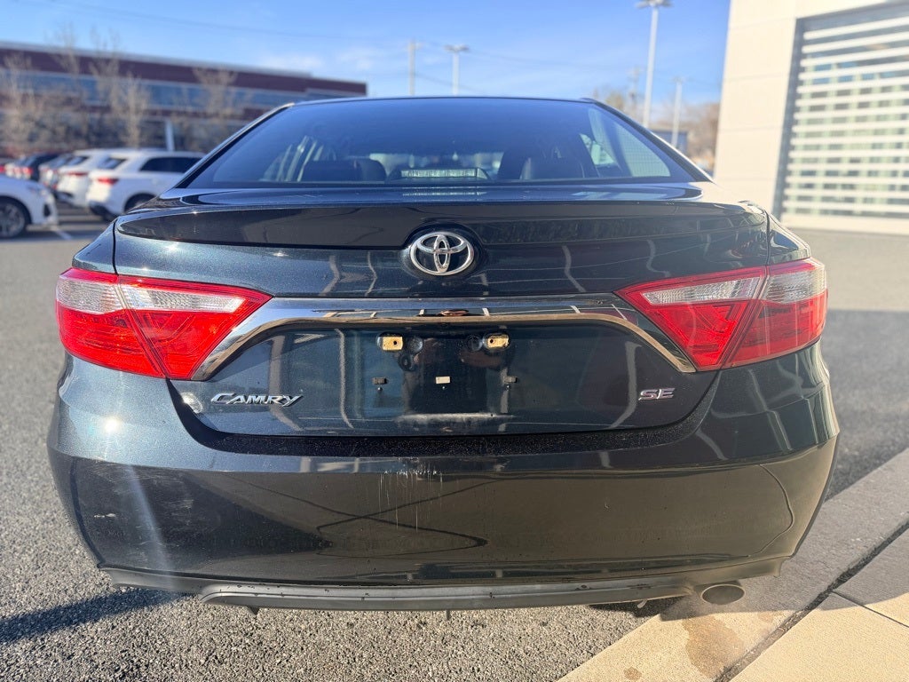 2015 Toyota Camry SE