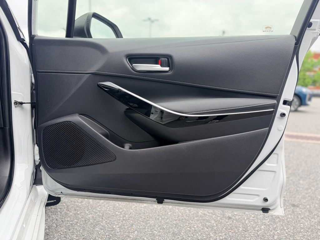 2021 Toyota Corolla Hatchback XSE