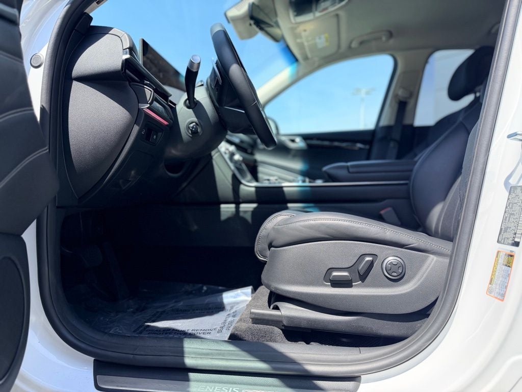 2025 Genesis GV80 2.5T