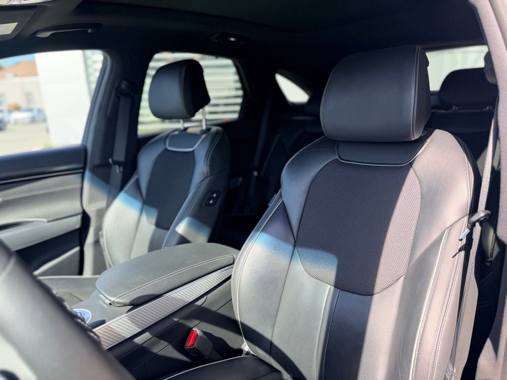 2023 Genesis GV70 2.5T Sport Prestige