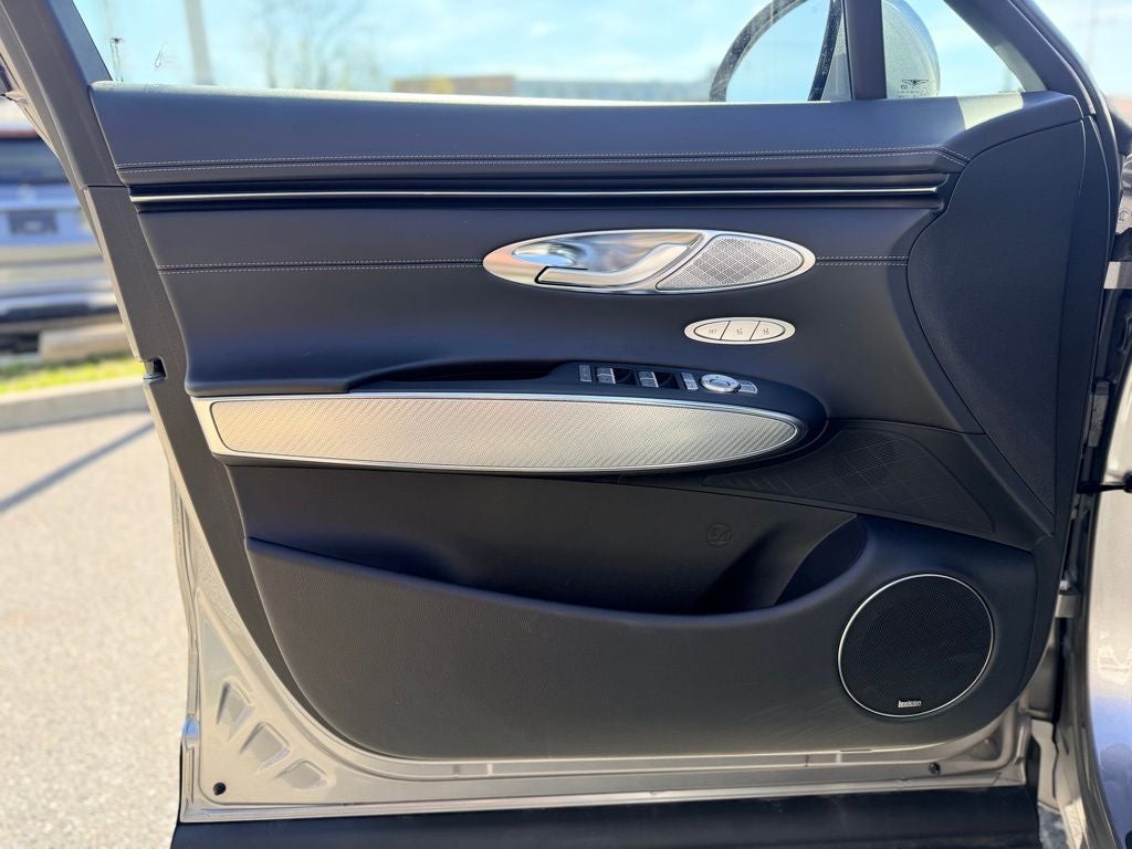 2023 Genesis GV70 2.5T Sport Prestige