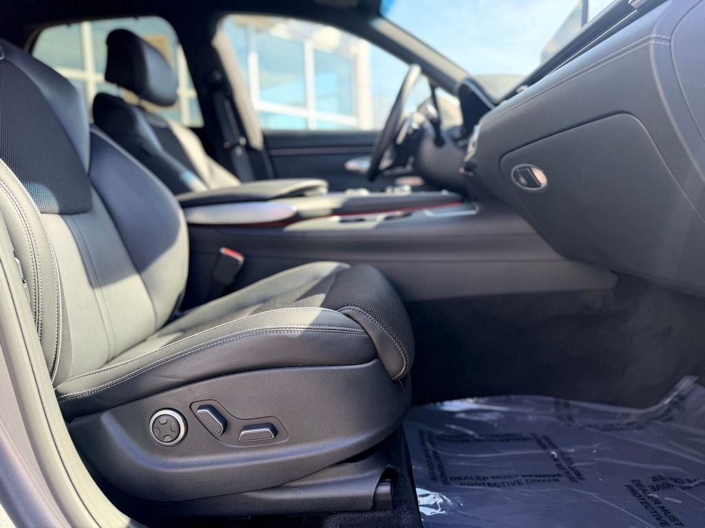 2023 Genesis GV70 2.5T Sport Prestige