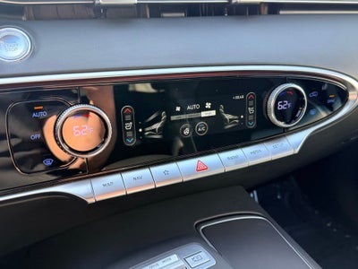 2023 Genesis GV70 2.5T Sport Prestige