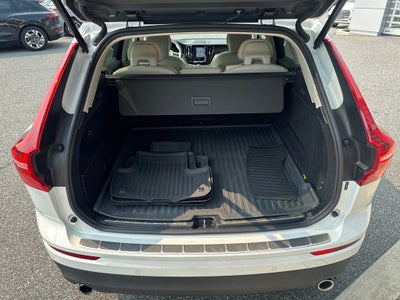 2019 Volvo XC60 T6 Momentum