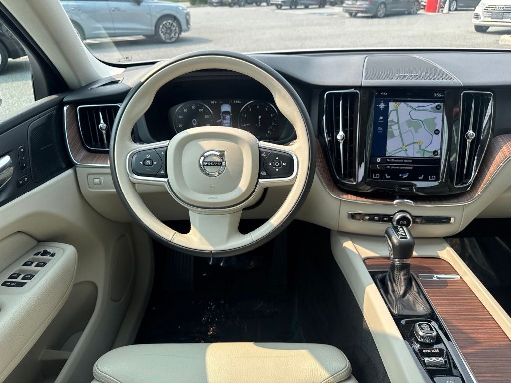 2019 Volvo XC60 T6 Momentum