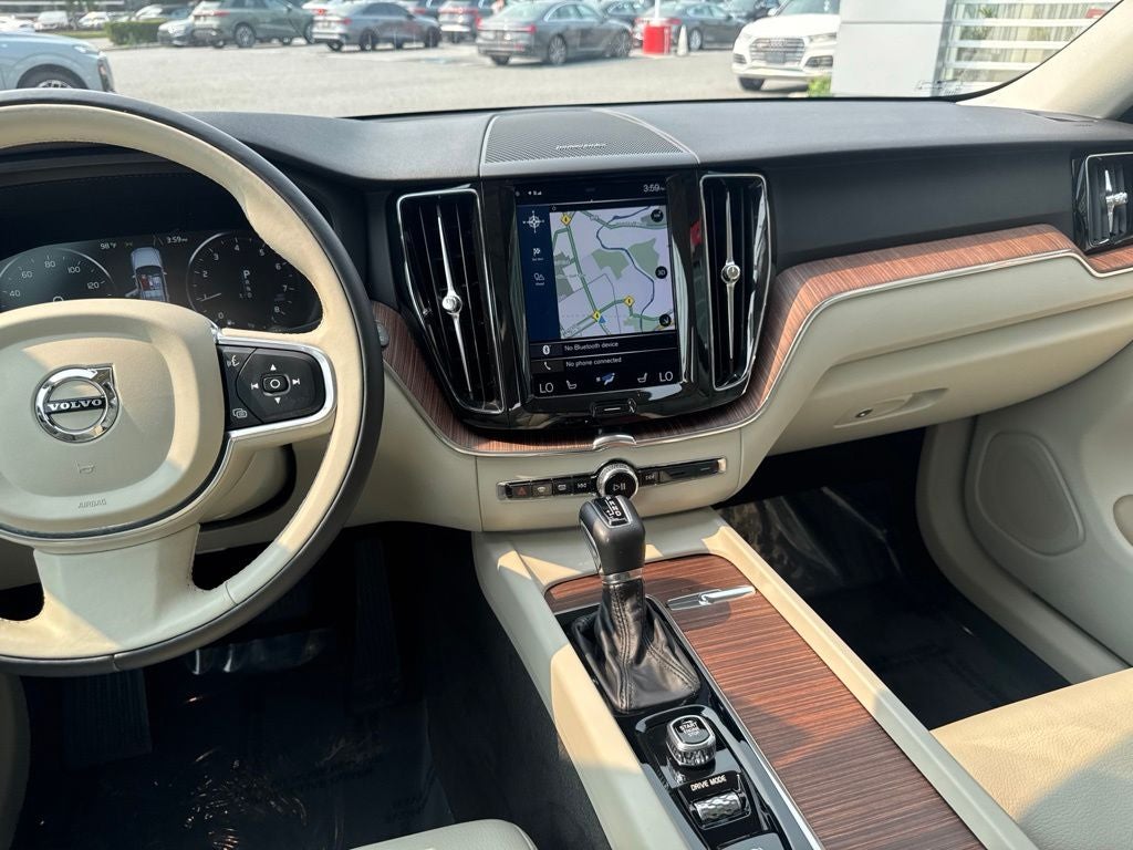 2019 Volvo XC60 T6 Momentum