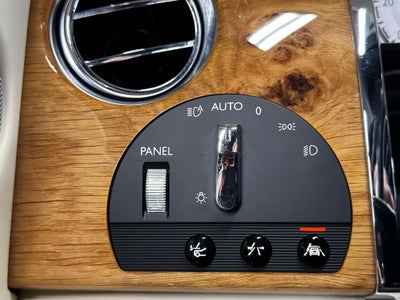 2020 Rolls-Royce Dawn Base