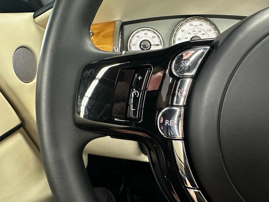 2020 Rolls-Royce Dawn Base