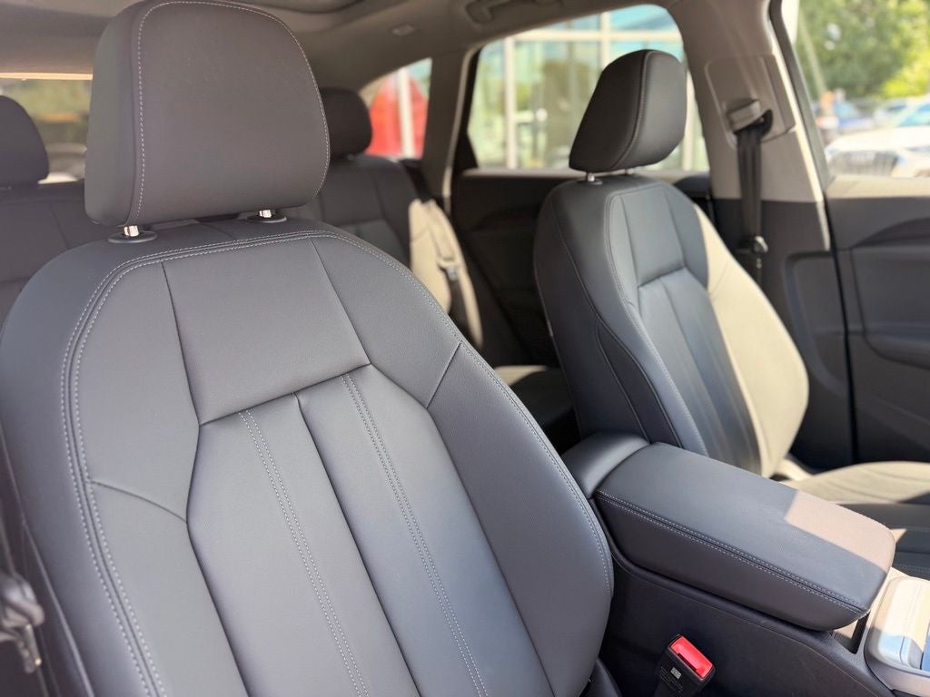 2025 Audi Q5 2.0T Premium quattro