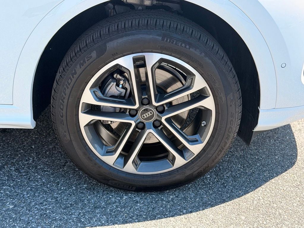 2025 Audi Q5 2.0T Premium quattro