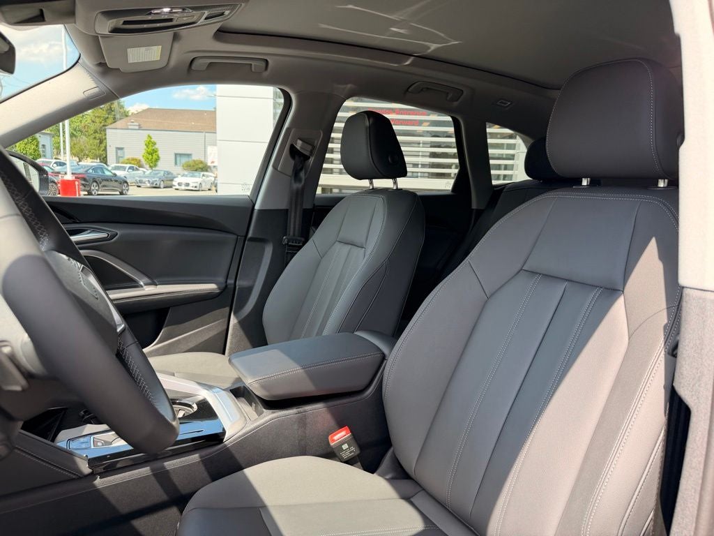 2025 Audi Q5 2.0T Premium quattro