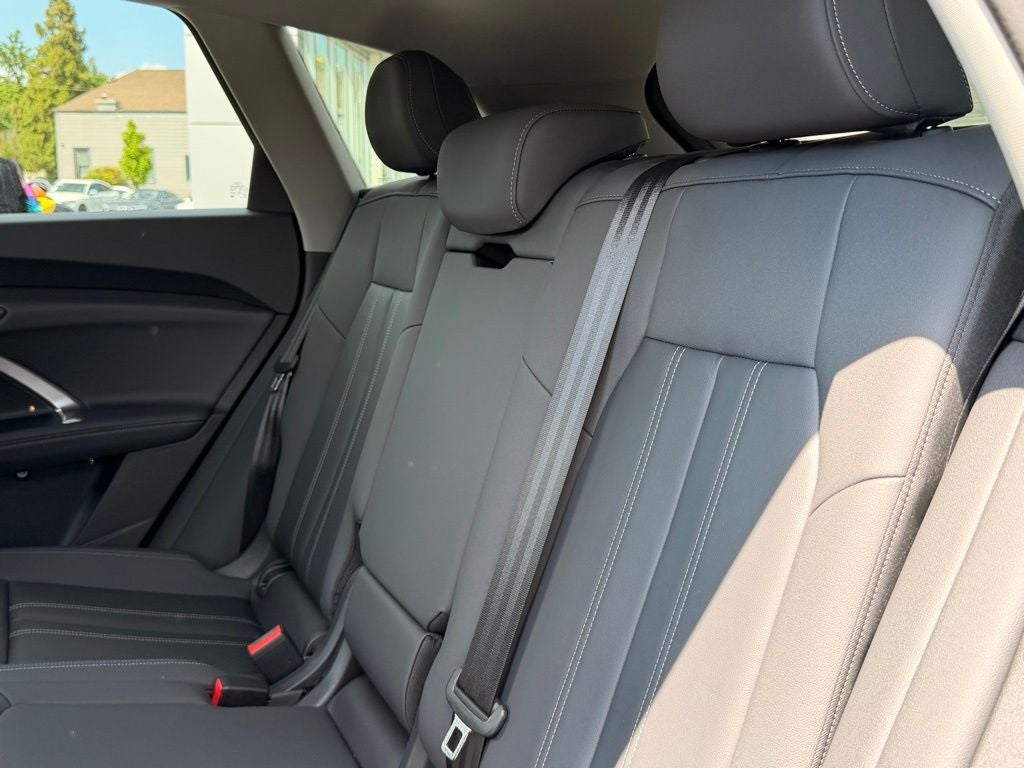 2025 Audi Q5 2.0T Premium quattro
