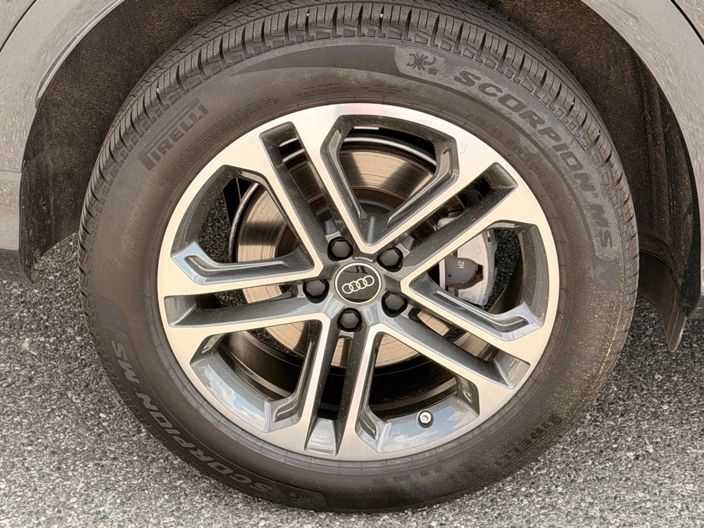 2025 Audi Q5 2.0T Premium quattro