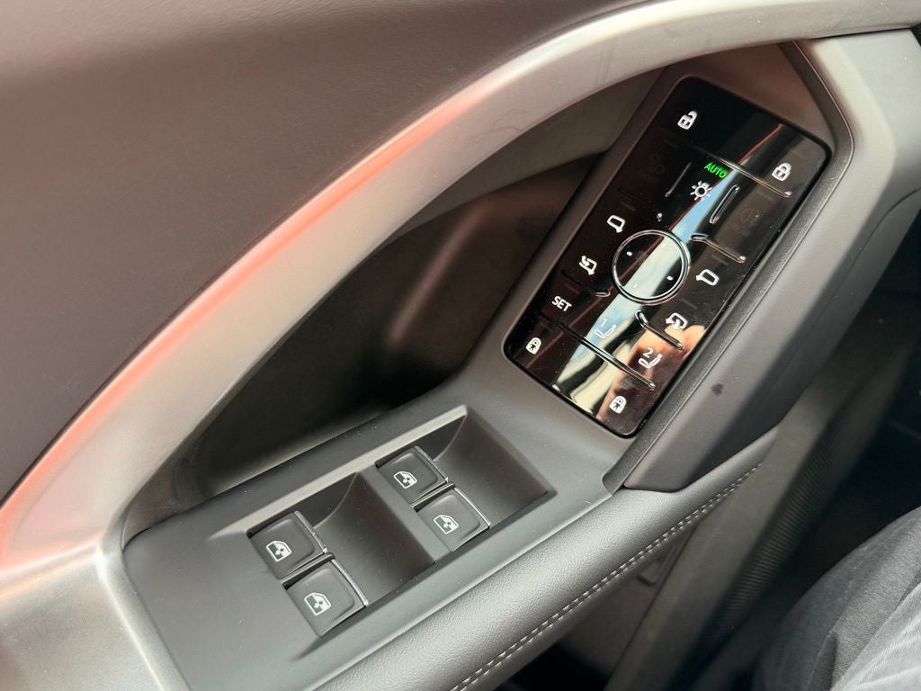 2025 Audi Q5 2.0T Premium quattro