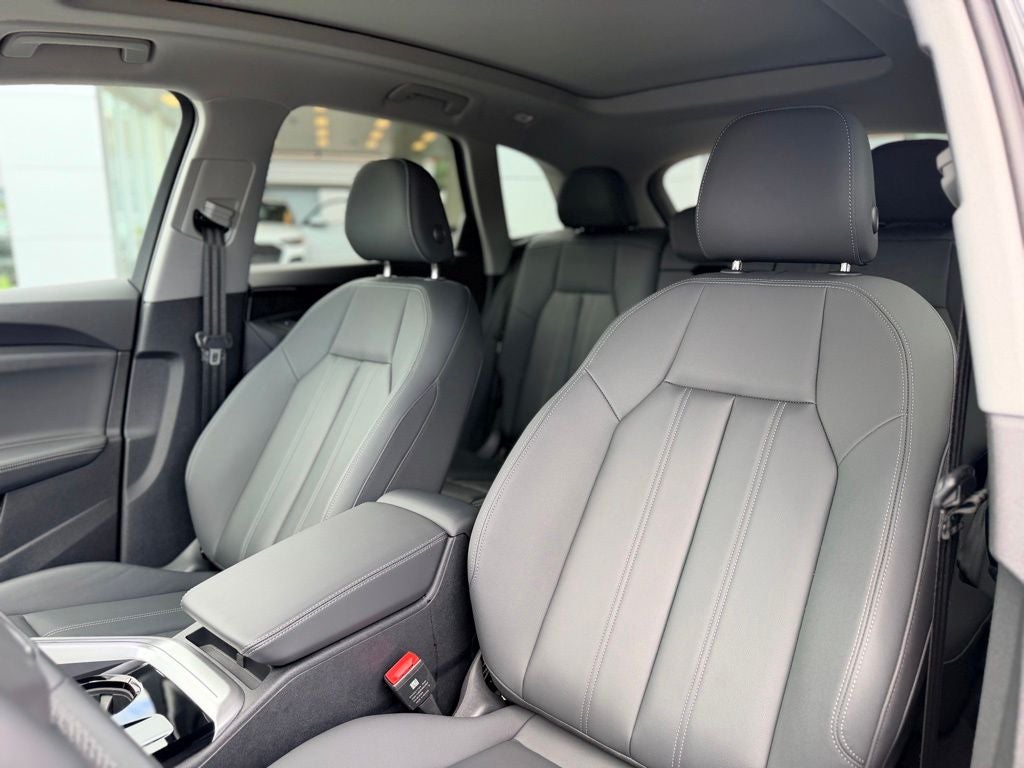 2025 Audi Q5 2.0T Premium quattro