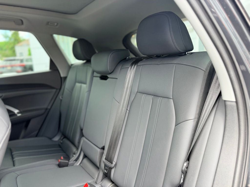 2025 Audi Q5 2.0T Premium quattro