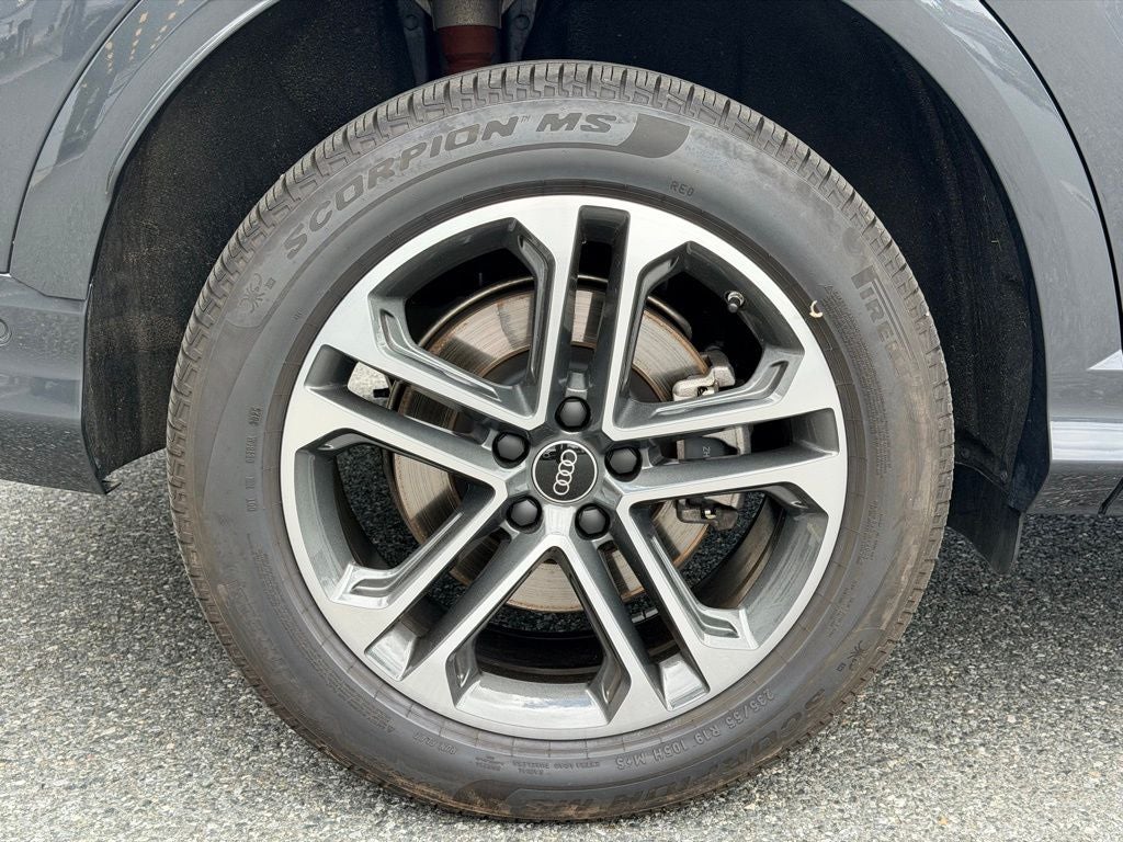 2025 Audi Q5 2.0T Premium quattro