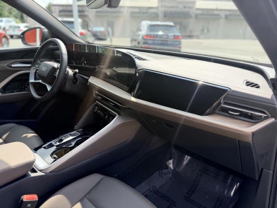 2025 Audi Q5 Premium