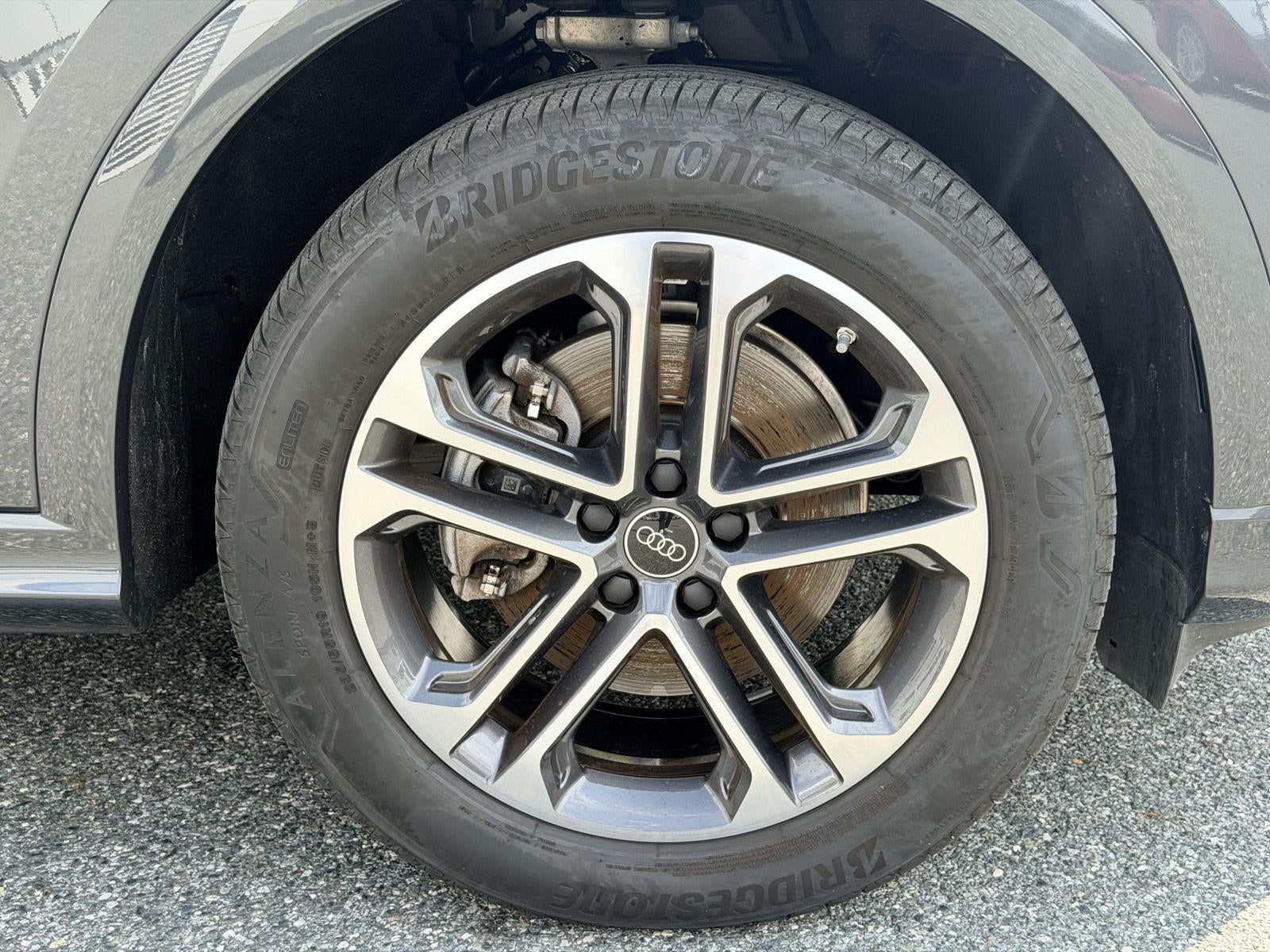 2025 Audi Q5 Premium