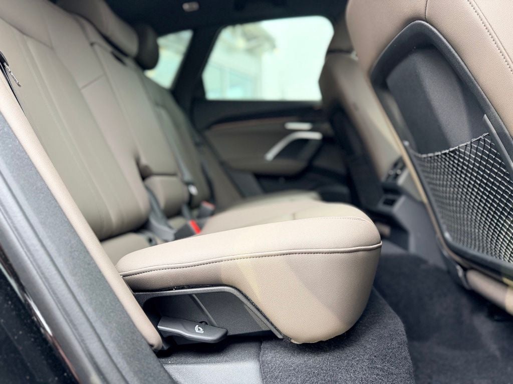 2025 Audi Q5 2.0T Premium quattro