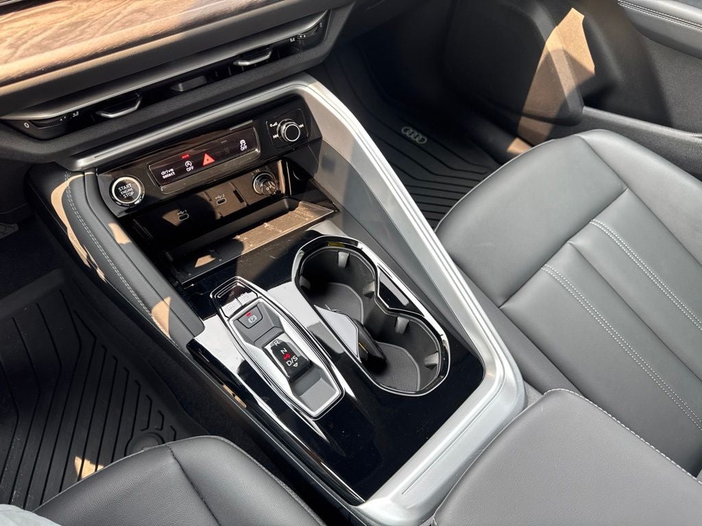 2025 Audi Q5 2.0T Premium quattro